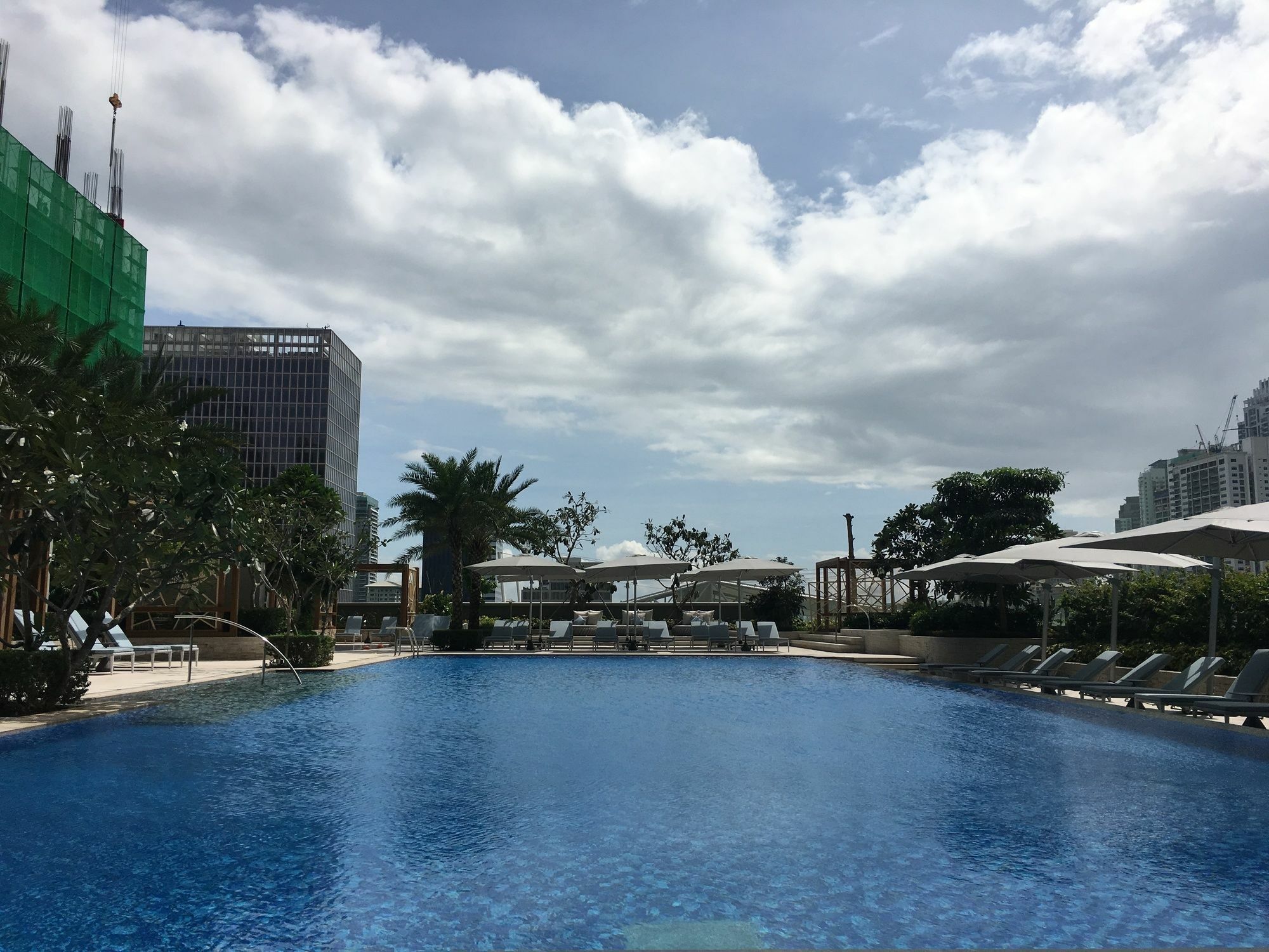 טאגיג Shangri-La Residences The Fort, Manila מראה חיצוני תמונה