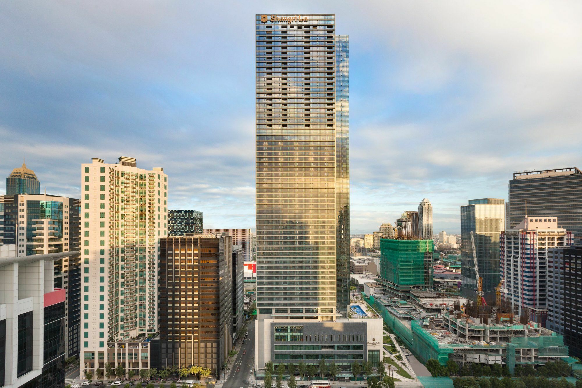טאגיג Shangri-La Residences The Fort, Manila מראה חיצוני תמונה